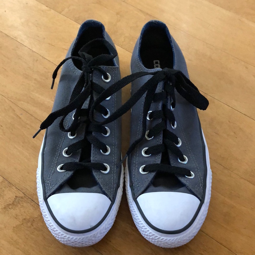 Converse Low Top